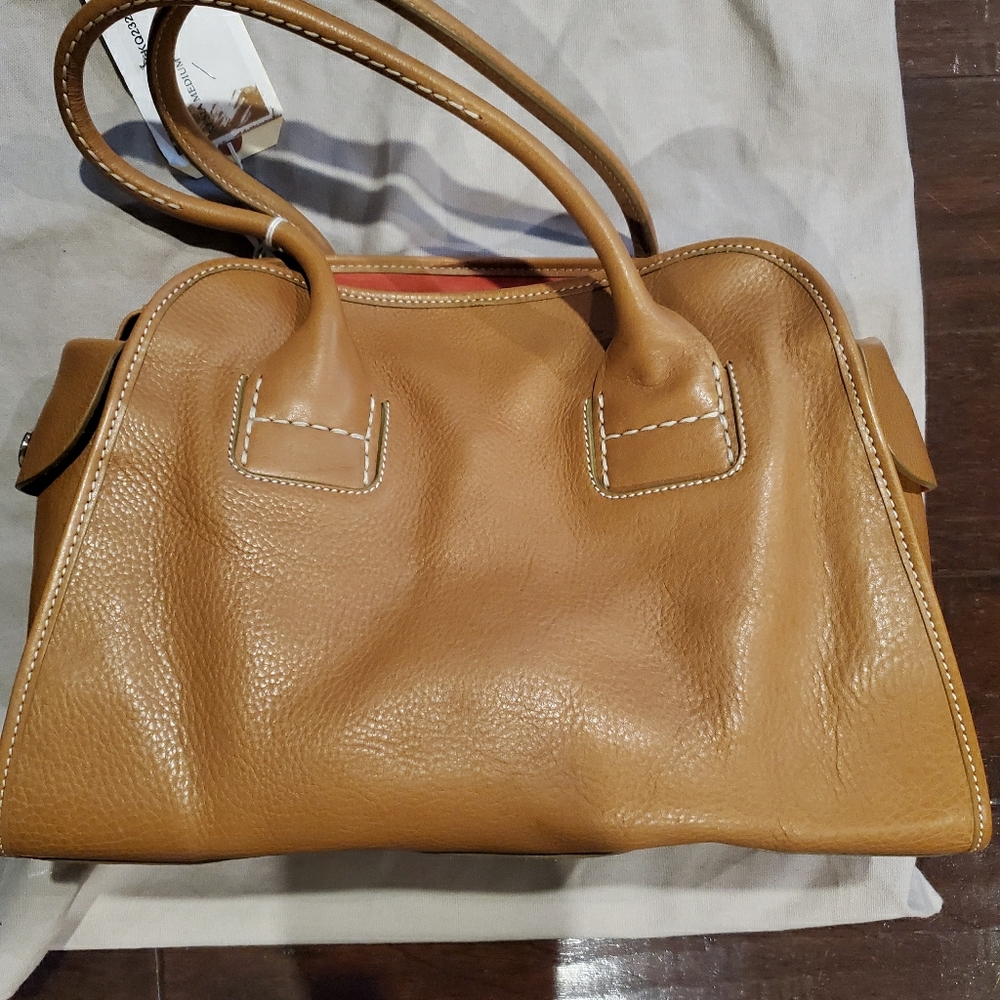 Hogan Kesia Leather Tod Bag NWT